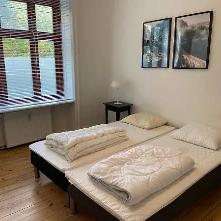 Apartment Bright 2-bedroom At Sophisticated Frederiksberg